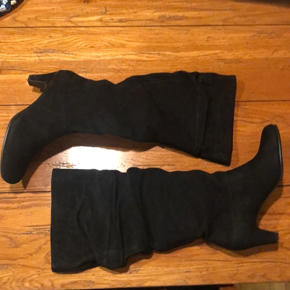 AEROSOLES Shoes - Aerosoles “Running Play” tall black heeled boots